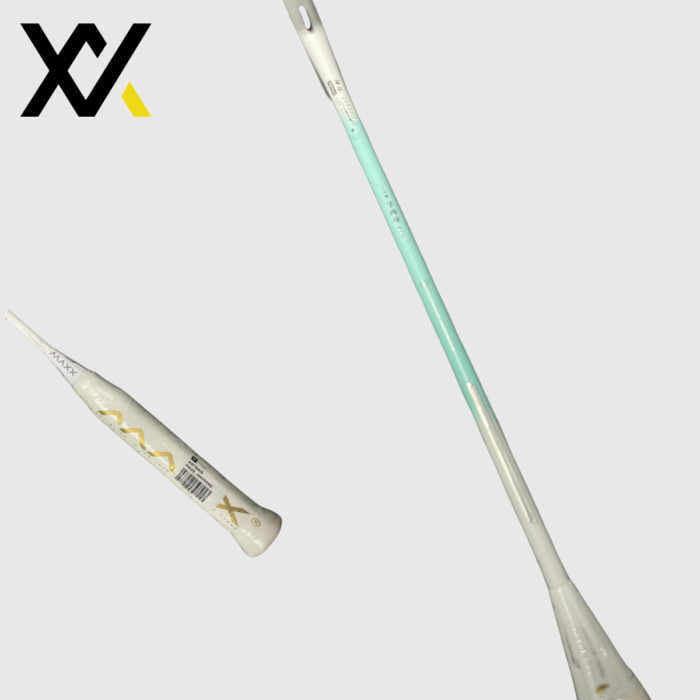 Artemis Maxx Badminton Racket - Image 10