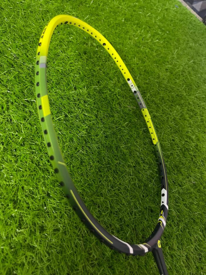 Vitrox X1 Maxx Badminton Racket - Image 5