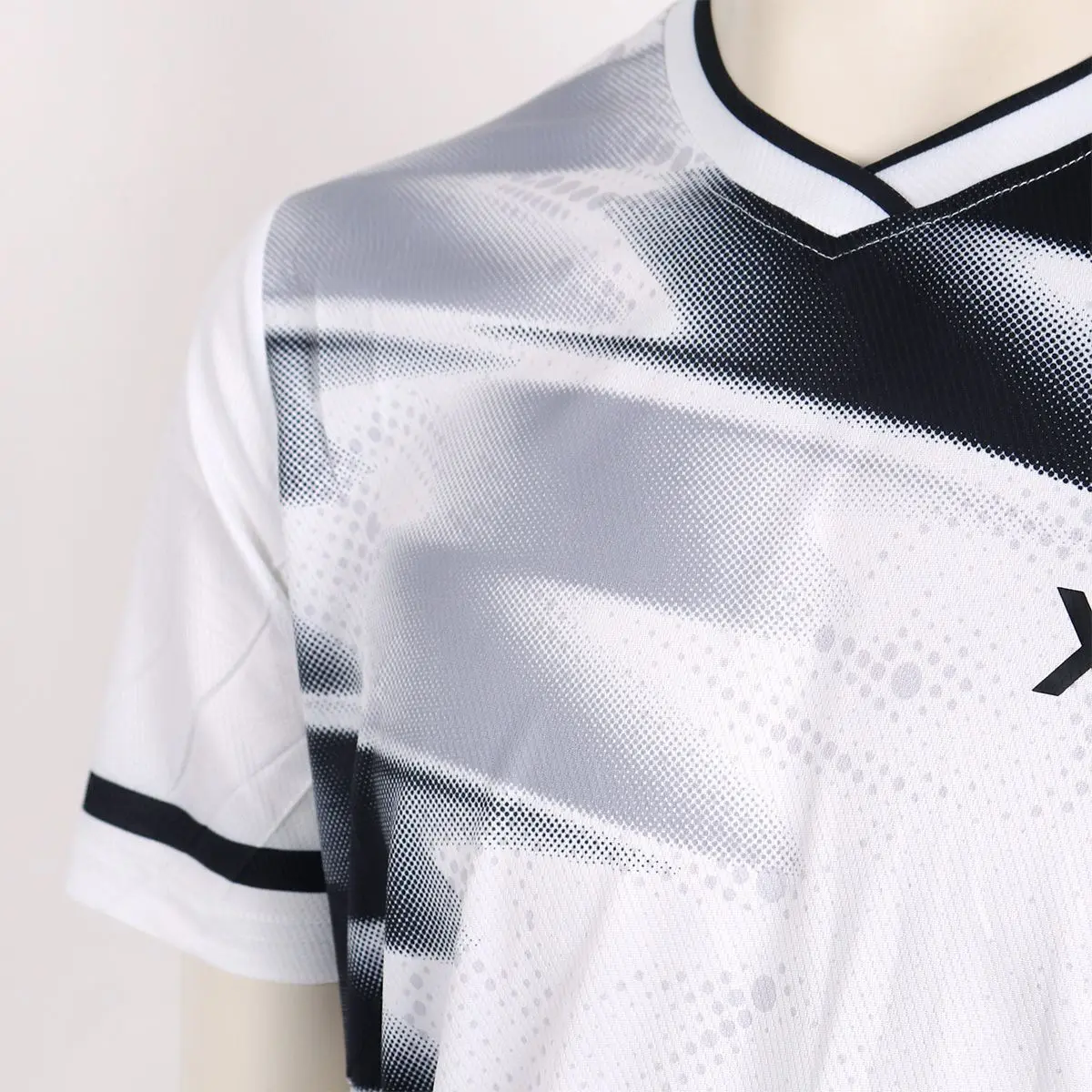 Maxx MXPRO-007 Tournament Shirt - White - Image 2